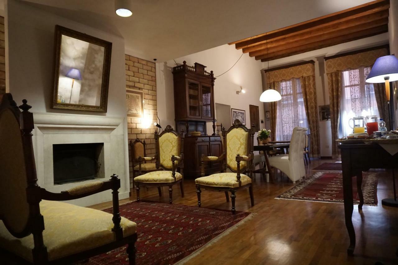 Palazzo Fulgher Affittacamere *